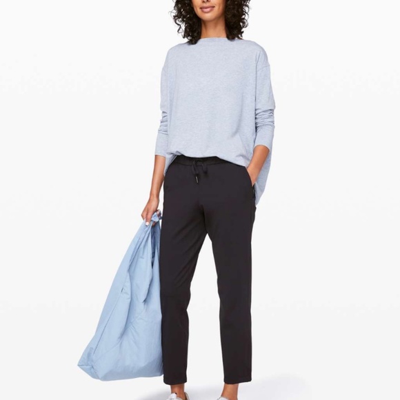 Lululemon On the Fly 7/8 Pant Black - Picture 5 of 6